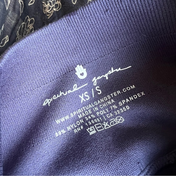 Spiritual Gangster Blue Love Sculpt Patterned Jacquard Leggings - Picture 7 of 7